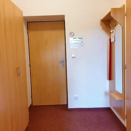 Lumis Nová Role