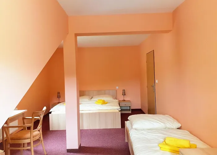Lumis Hotel *